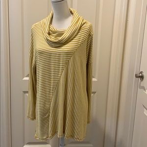 💥New-Cowl Neck Top -Chacha Vente -L💥